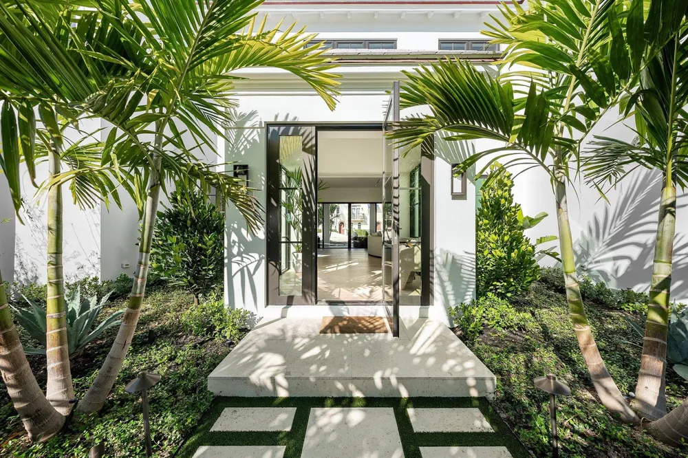 819 Bamboo Lane Delray Beach, FL 33483