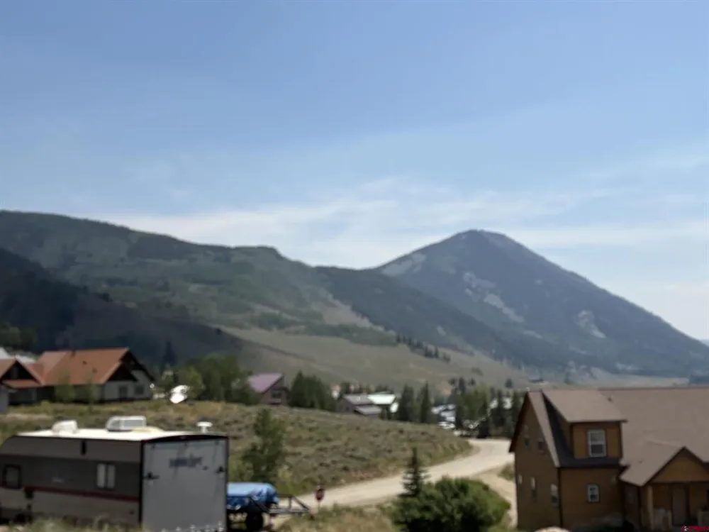 341 Bryant Avenue Crested Butte, CO 81224
