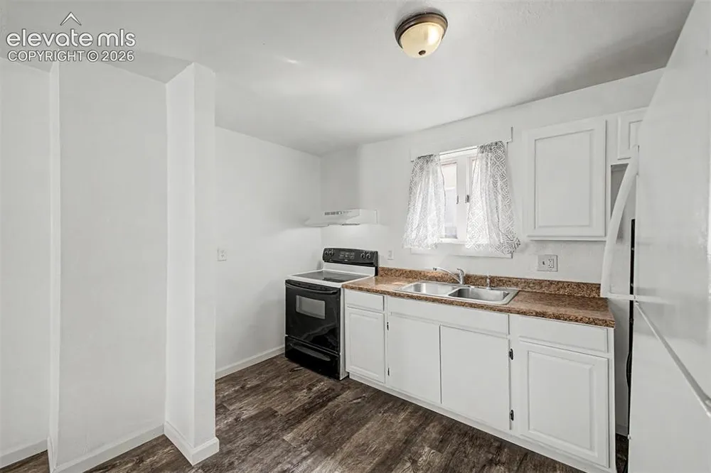 608 E 10th Street Pueblo, CO 81001