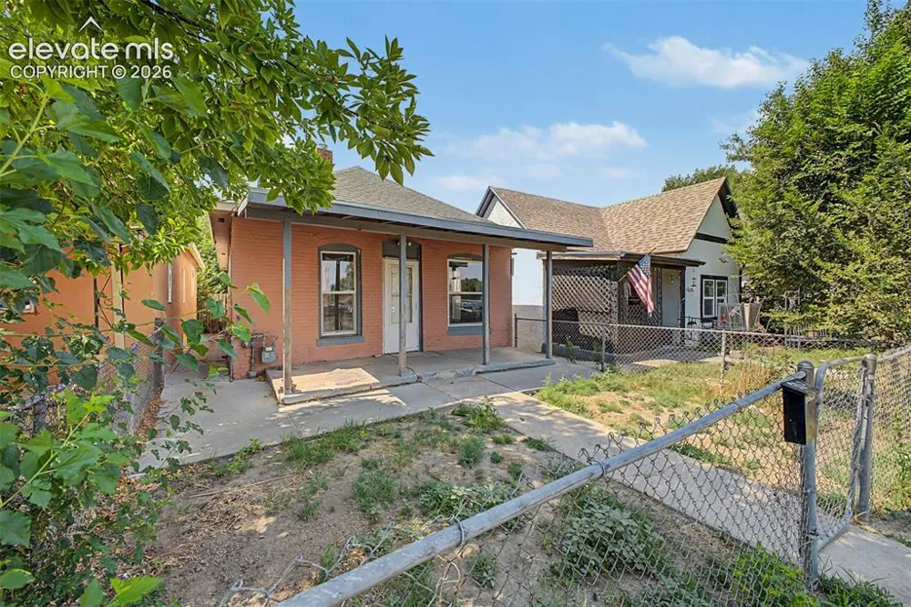 608 E 10th Street Pueblo, CO 81001