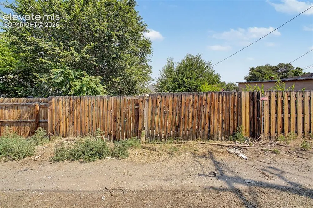 608 E 10th Street Pueblo, CO 81001