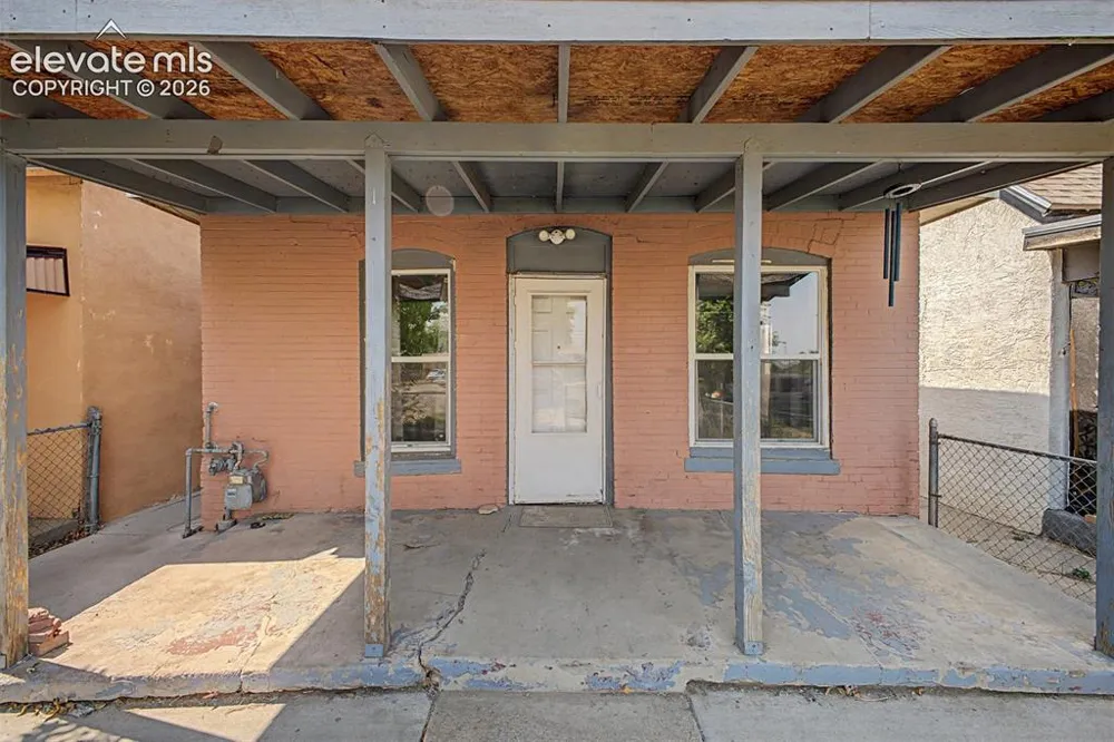 608 E 10th Street Pueblo, CO 81001