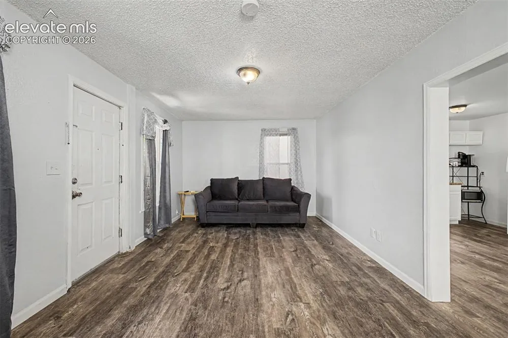608 E 10th Street Pueblo, CO 81001