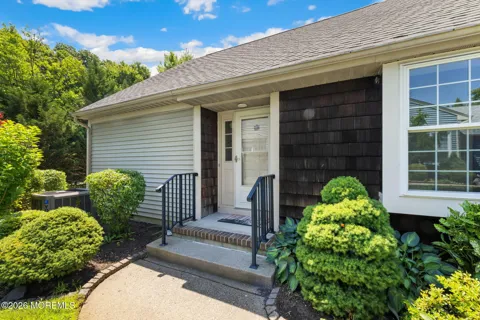 9 Melborn Drive
