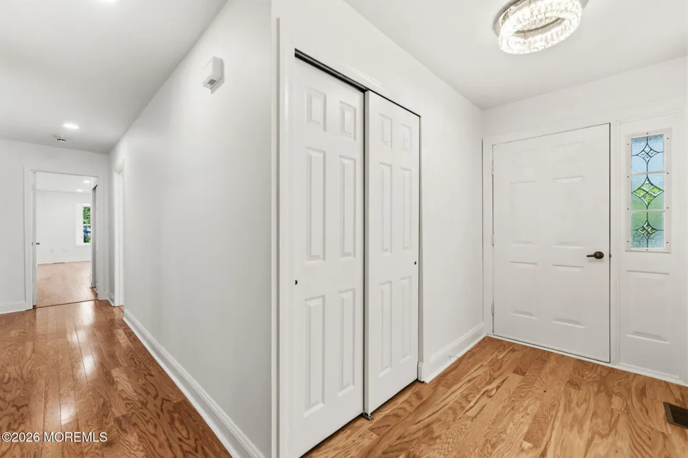 9 Melborn Drive Monroe, NJ 08831