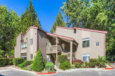 12200 100th Avenue NE ##P-A