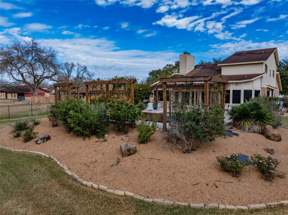 640 S College Street La Grange, TX 78945