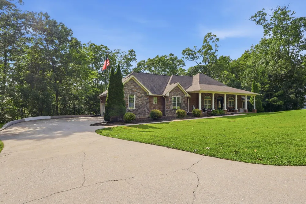 7311 Creek Ridge Drive Harrison, TN 37341