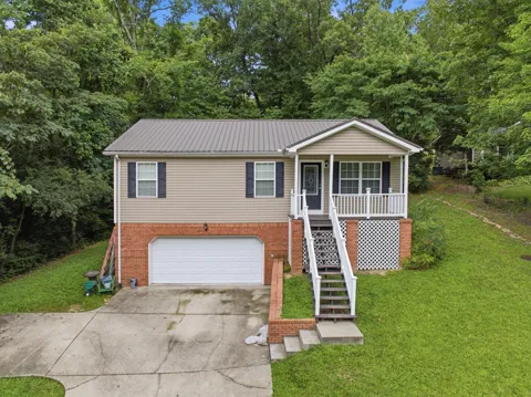 65 Lynnbrook Circle