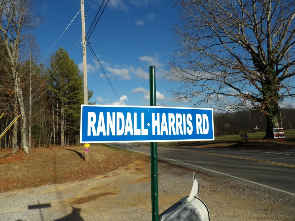 10 Summer City Road Evensville, TN 37332