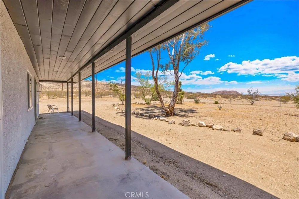 2670 Sage Avenue Landers, CA 92285