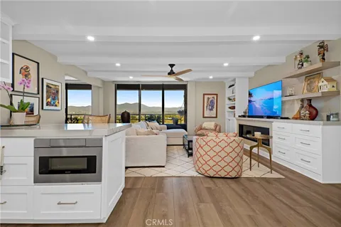 24055 Paseo Del Lago #1062