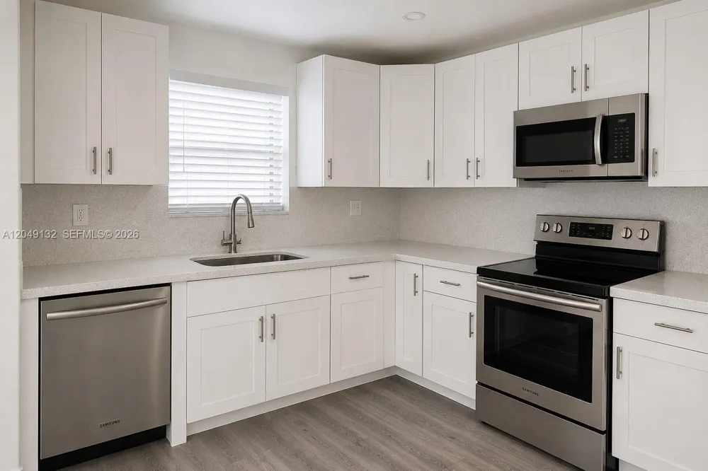 6175 W 20th Ave #306 Hialeah, FL 33012