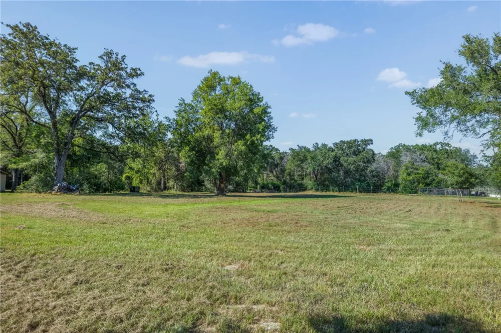 16135 Wilson Pasture Road Bryan, TX 77808