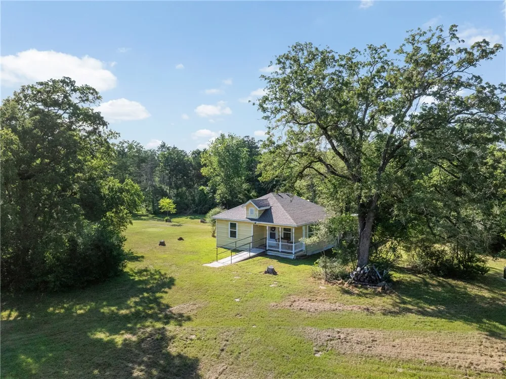 16135 Wilson Pasture Road Bryan, TX 77808