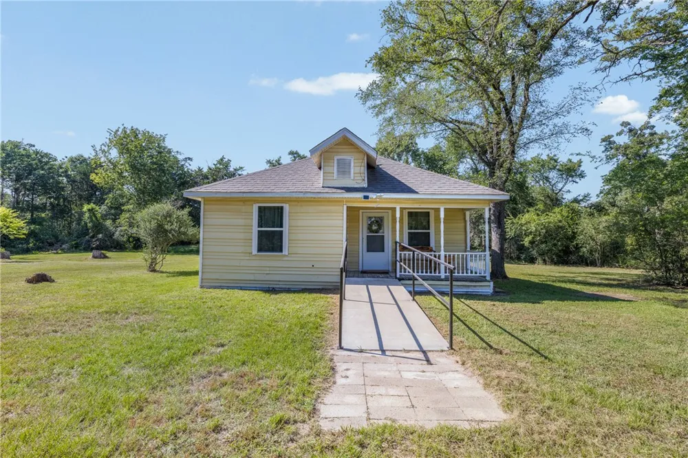 16135 Wilson Pasture Road Bryan, TX 77808