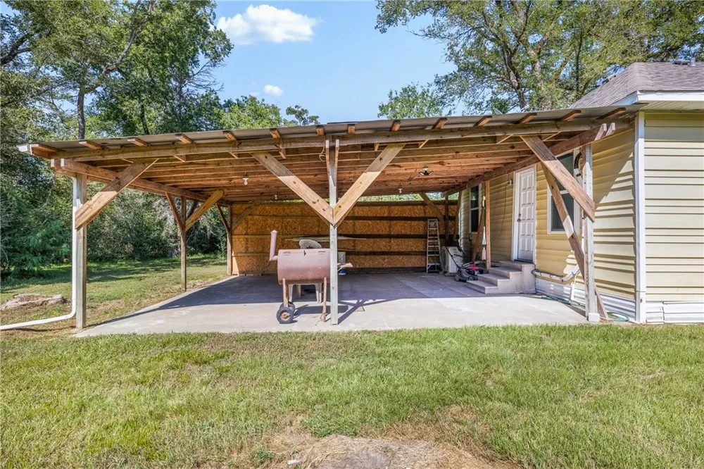 16135 Wilson Pasture Road Bryan, TX 77808