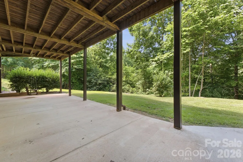121 Forest Run Rd Forest Run Road #121 Forest Run Rd Whittier, NC 28789