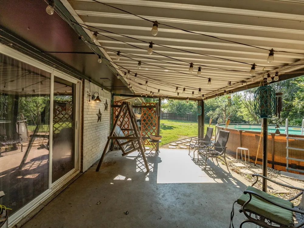 901 Pebble Street Bowie, TX 76230