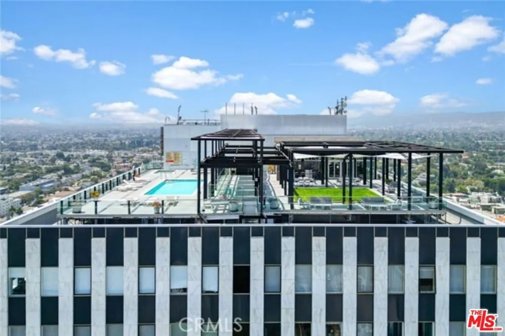 3810 Wilshire Boulevard #1911 Los Angeles, CA 90010
