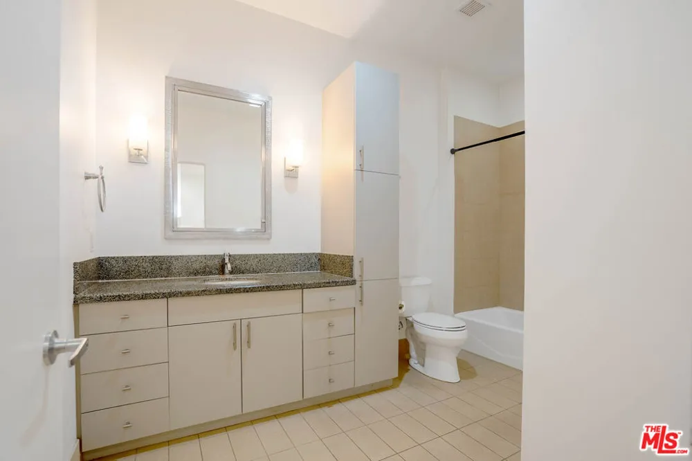 3810 Wilshire Boulevard #1911 Los Angeles, CA 90010