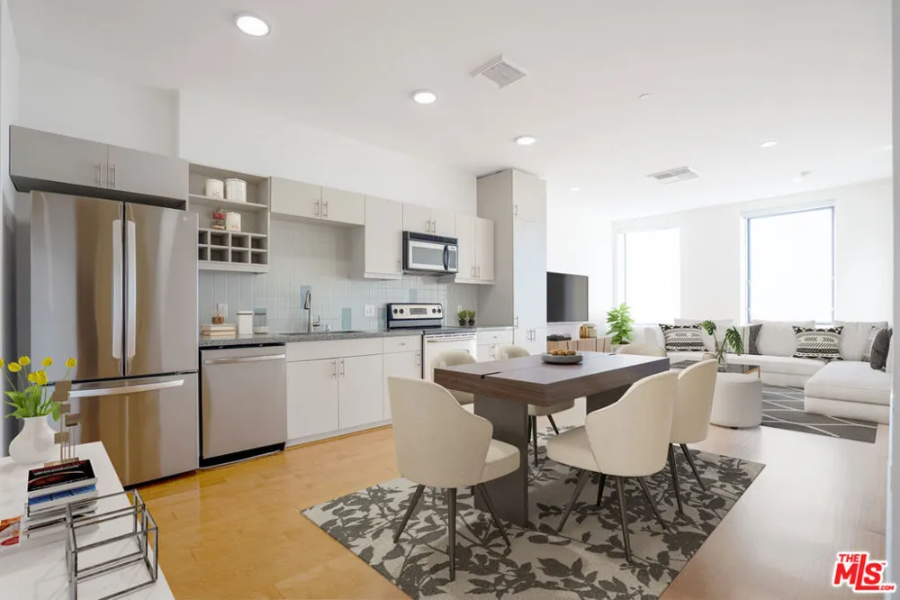 3810 Wilshire Boulevard #1911 Los Angeles, CA 90010