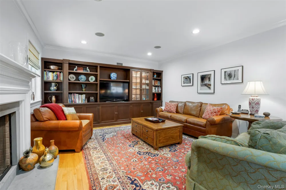 525 Carroll Avenue Mamaroneck, NY 10543