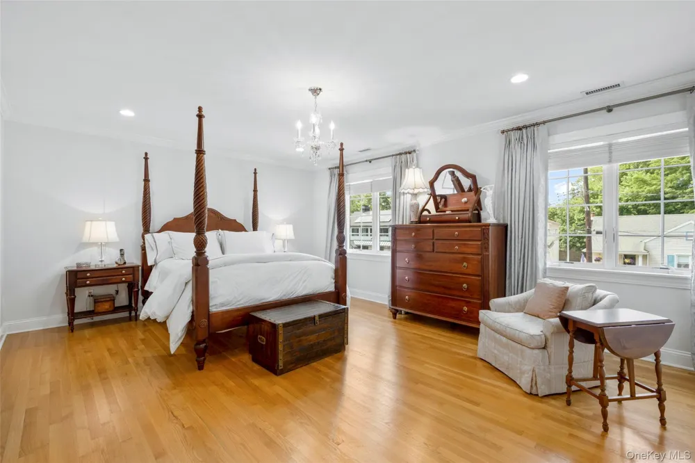 525 Carroll Avenue Mamaroneck, NY 10543