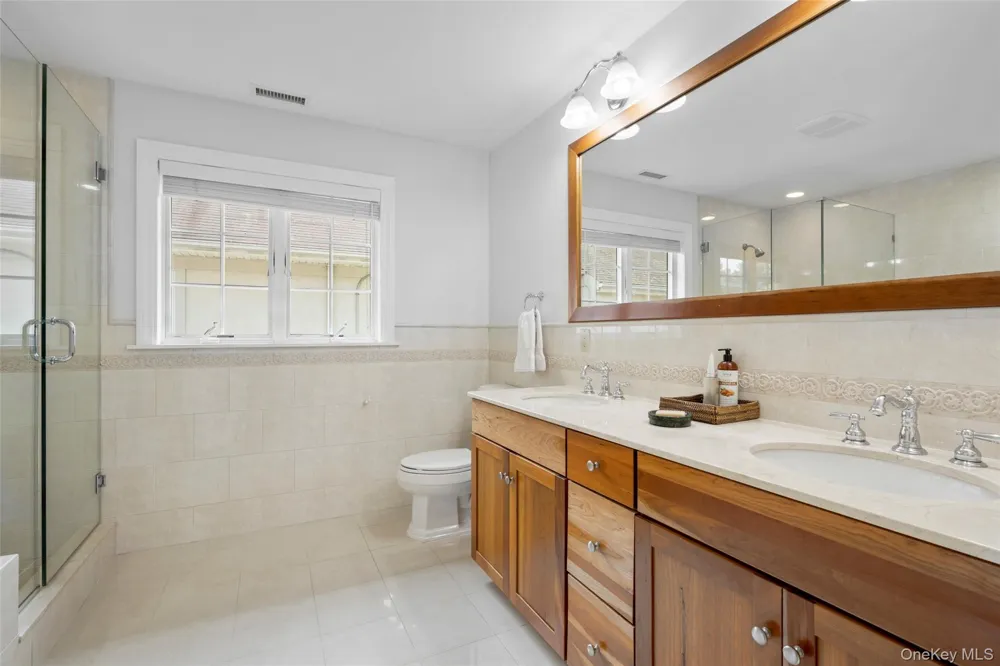 525 Carroll Avenue Mamaroneck, NY 10543