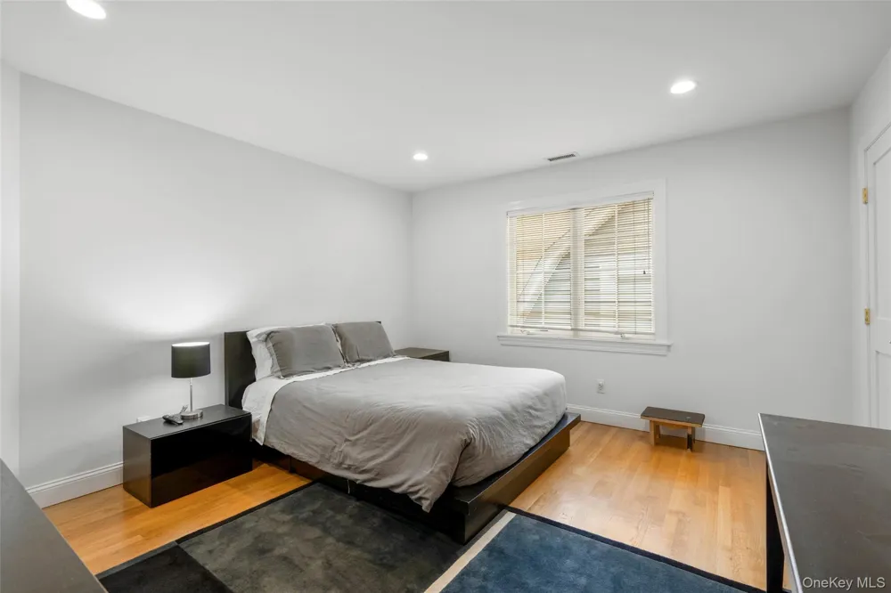 525 Carroll Avenue Mamaroneck, NY 10543