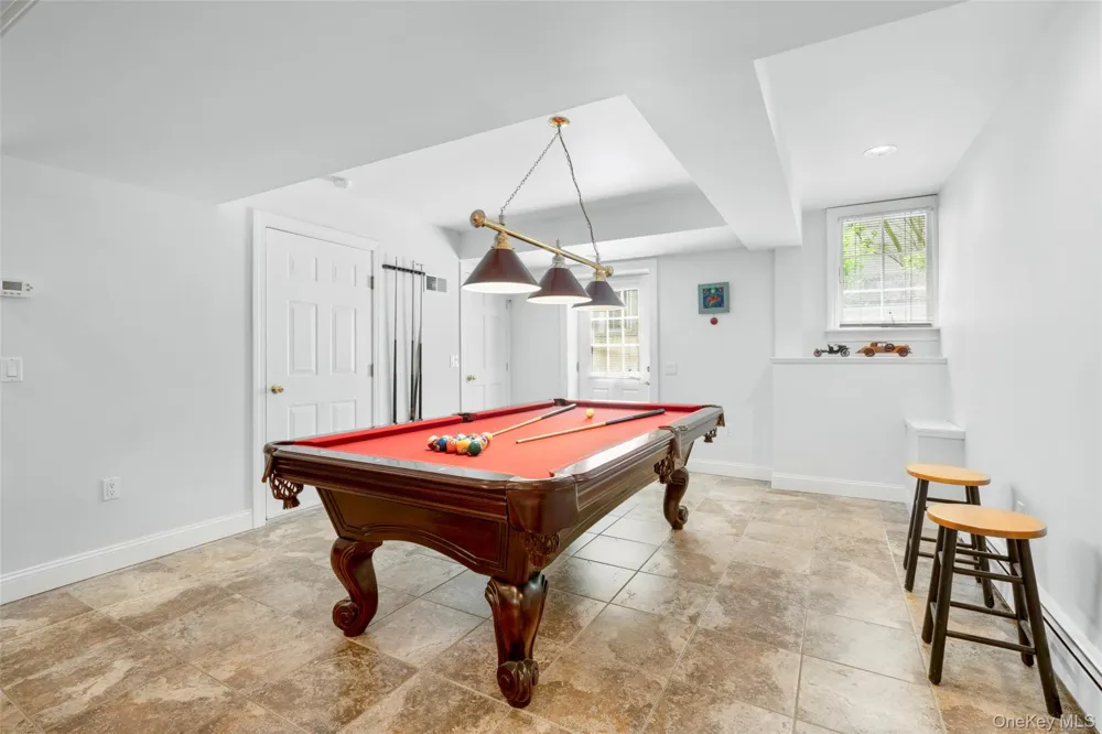 525 Carroll Avenue Mamaroneck, NY 10543