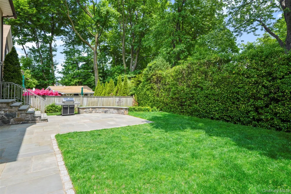 525 Carroll Avenue Mamaroneck, NY 10543