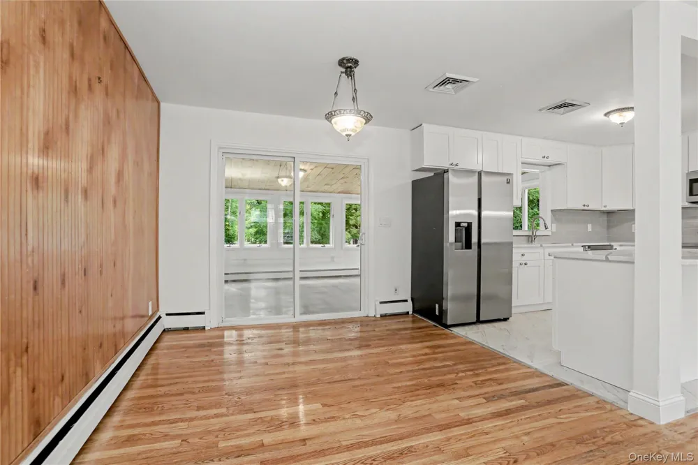 12 Roe Drive Hyde Park, NY 12538