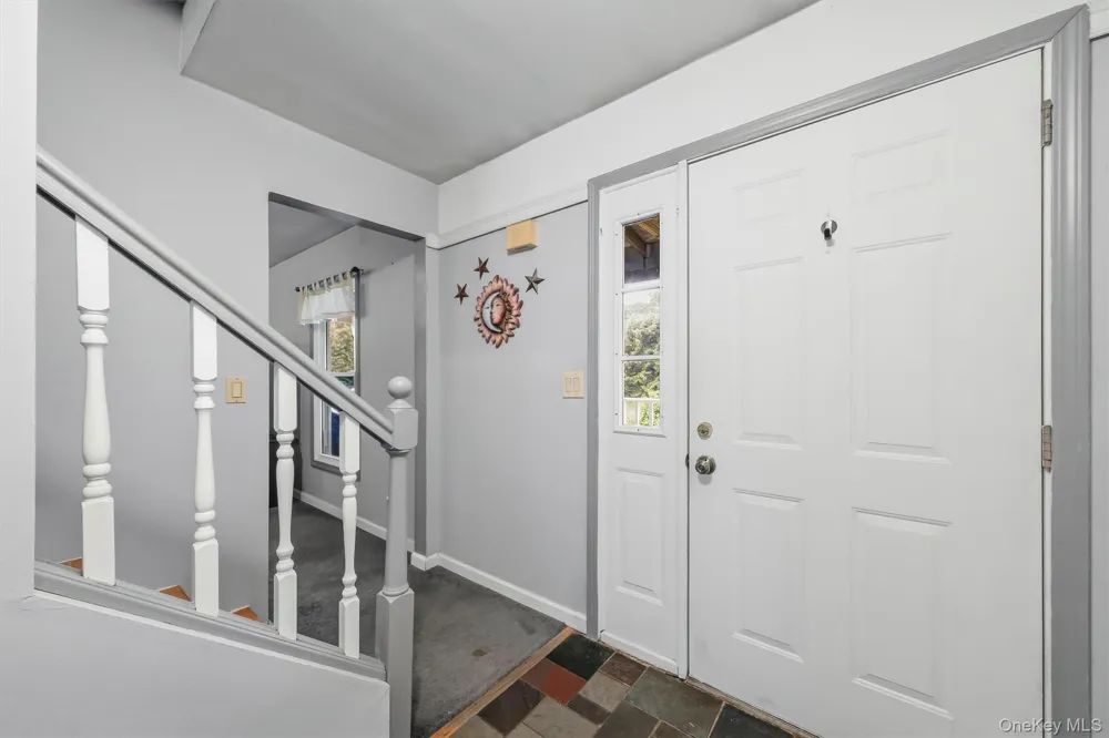 2 Summerset Drive Wallkill, NY 12589