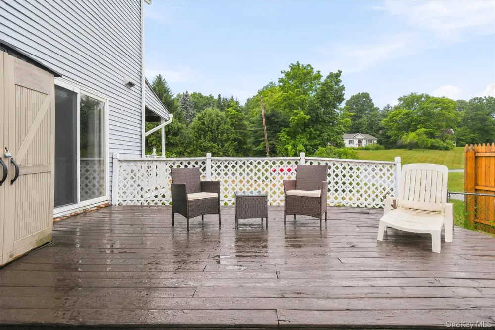 2 Summerset Drive Wallkill, NY 12589
