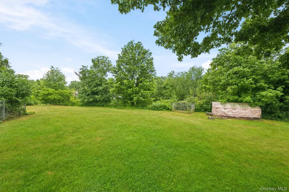 2 Summerset Drive Wallkill, NY 12589
