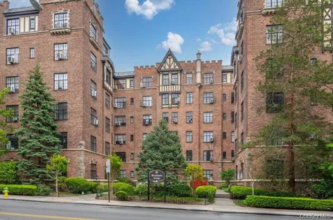 2 Westchester Avenue