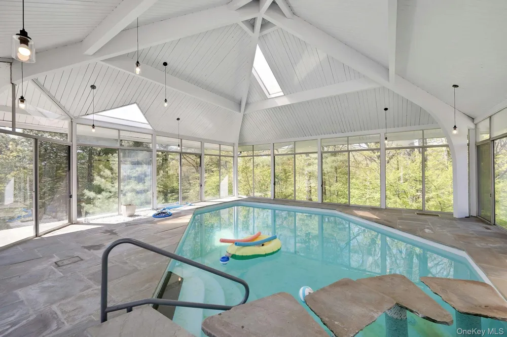 380 Cross River Road Katonah, NY 10536
