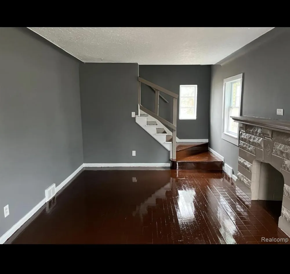 15646 Saratoga Avenue Detroit, MI 48205