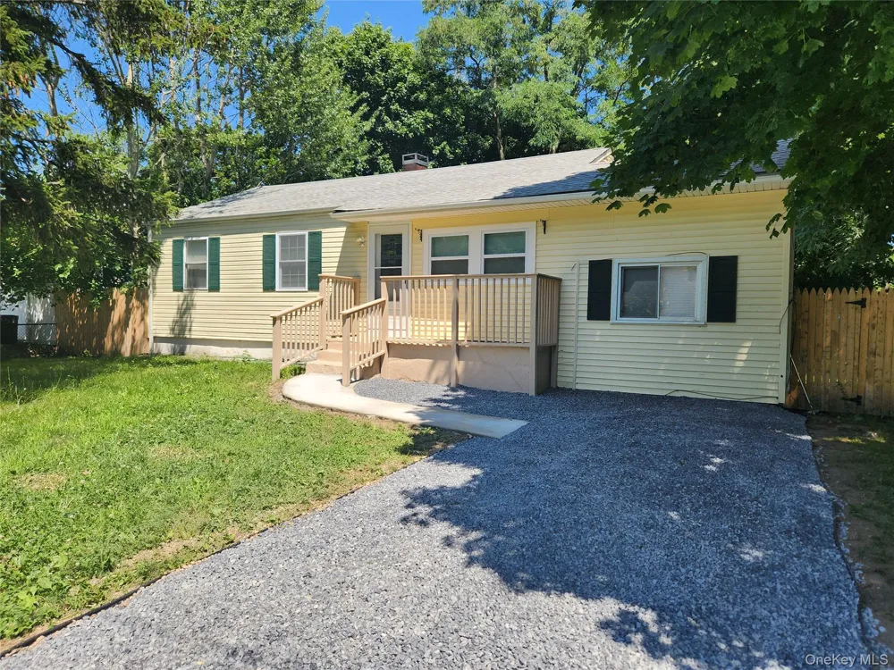 47 Pace Avenue Bellport, NY 11713
