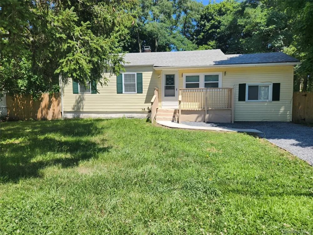 47 Pace Avenue Bellport, NY 11713