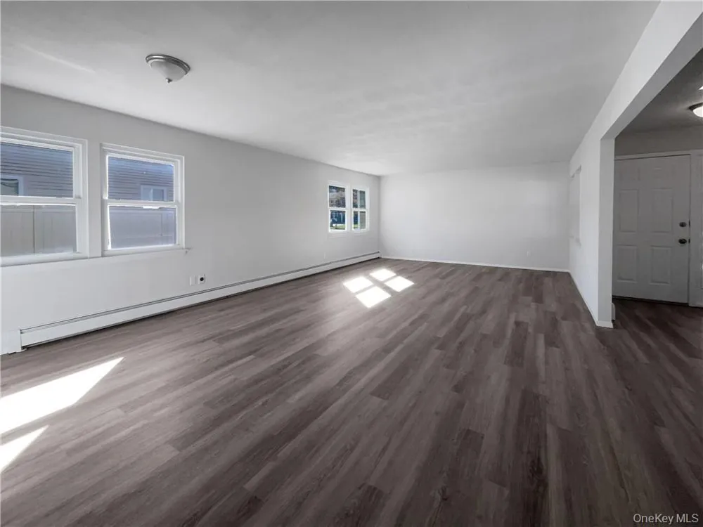 11 Frost Valley Drive East Patchogue, NY 11772