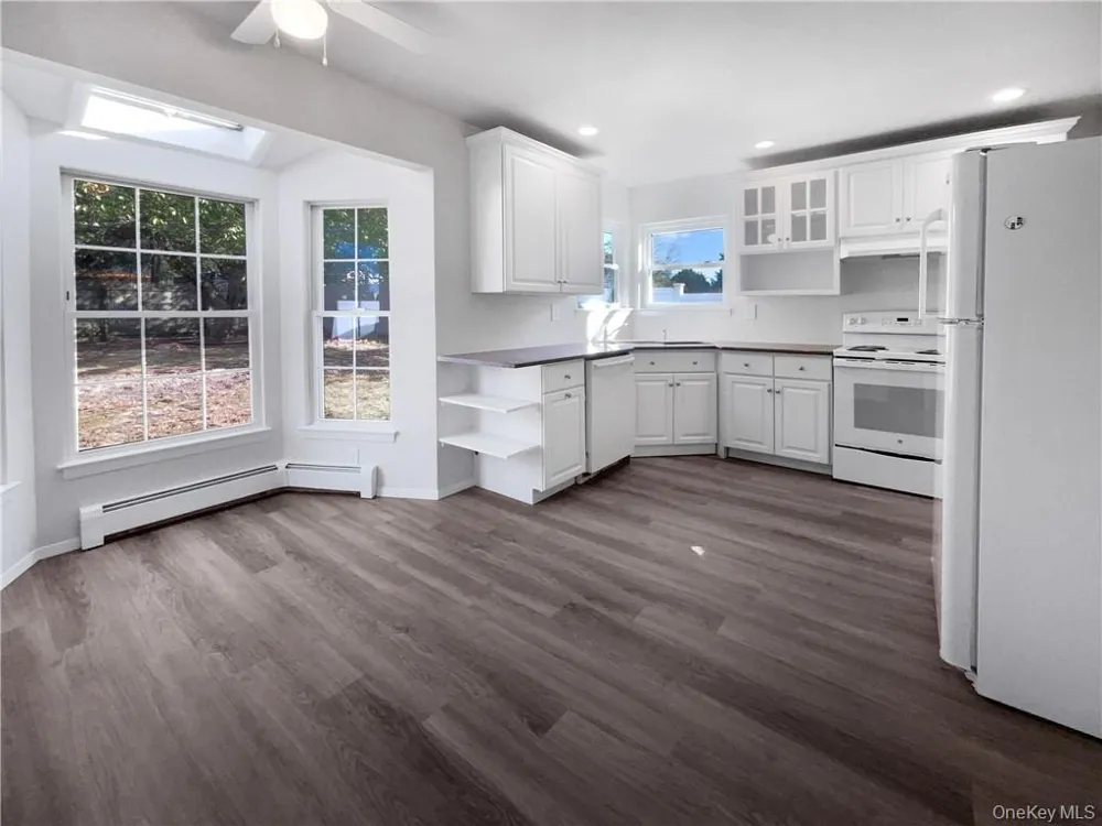 11 Frost Valley Drive East Patchogue, NY 11772