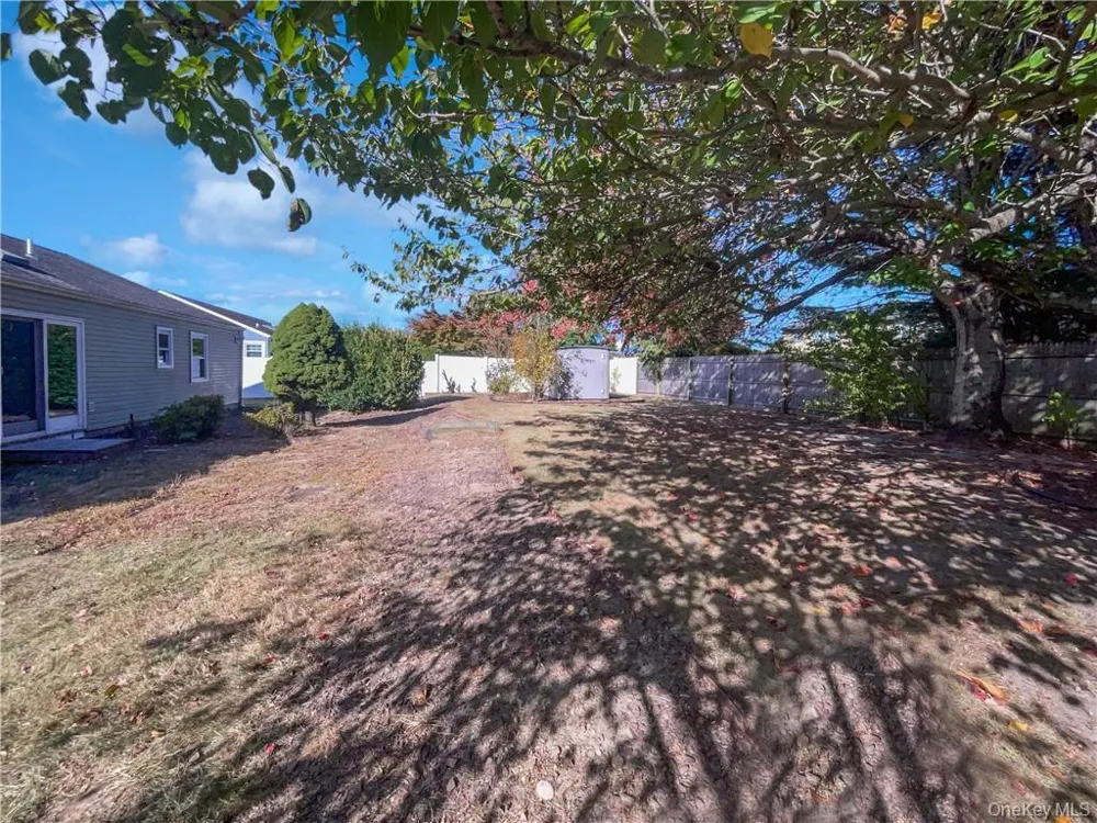 11 Frost Valley Drive East Patchogue, NY 11772