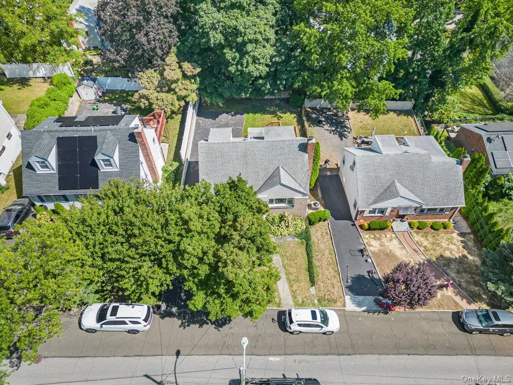 104 Lefferts Road Yonkers, NY 10705