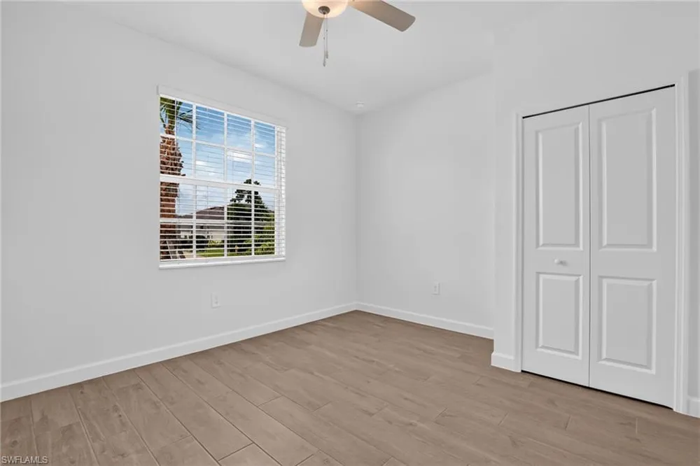 3233 Weston Manor Drive Alva, FL 33920