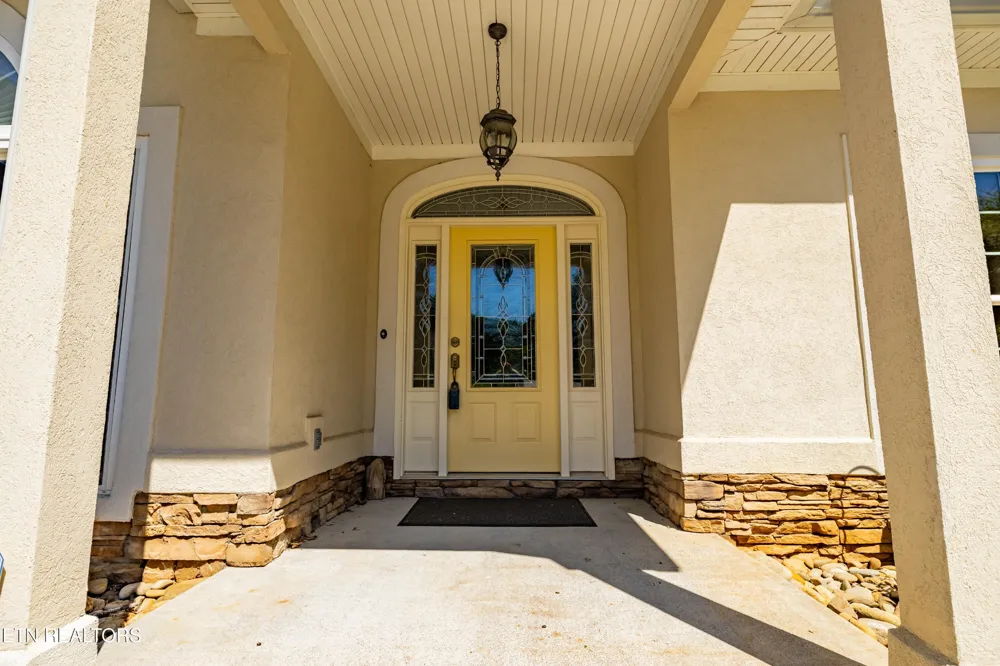 210 Indian Shadows Drive Maryville, TN 37801