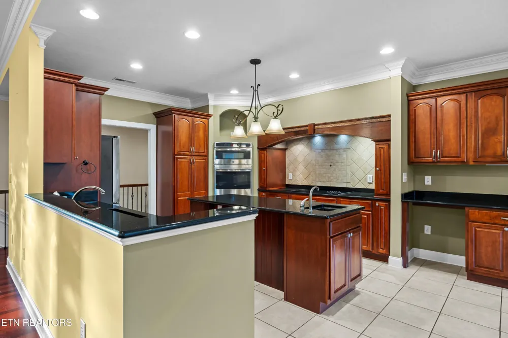 210 Indian Shadows Drive Maryville, TN 37801