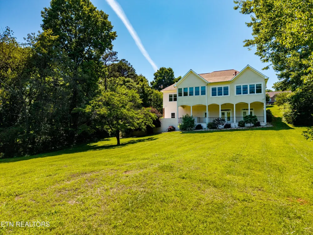 210 Indian Shadows Drive Maryville, TN 37801