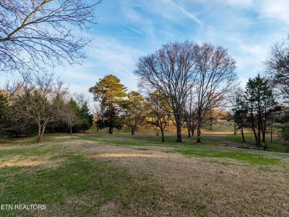 210 Indian Shadows Drive Maryville, TN 37801
